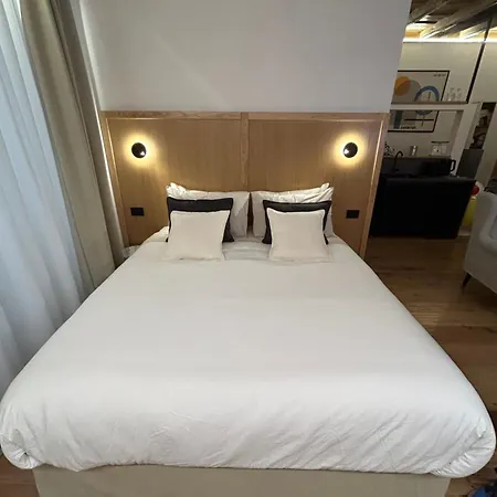 Montoro House * Rome
